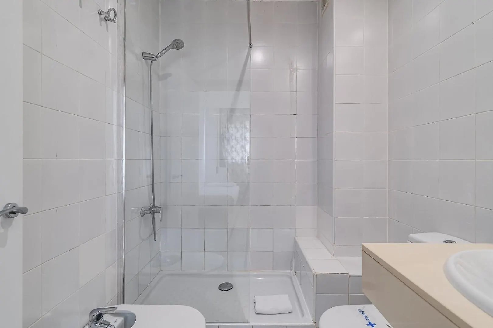 Apartment Guestready - Bright Home Near Montjuic Barcelona