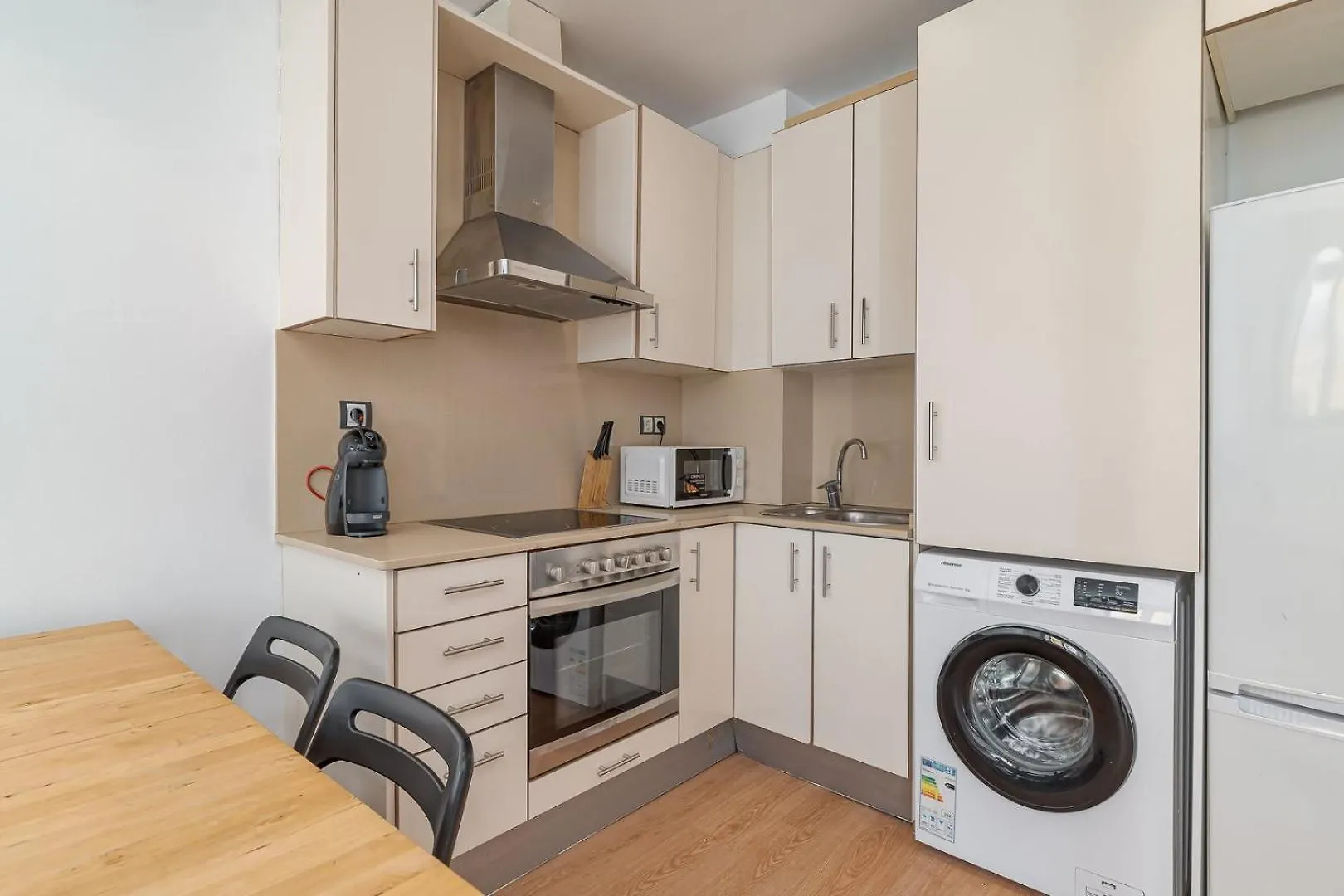 Guestready - Bright Home Near Montjuic Barcelona Apartman