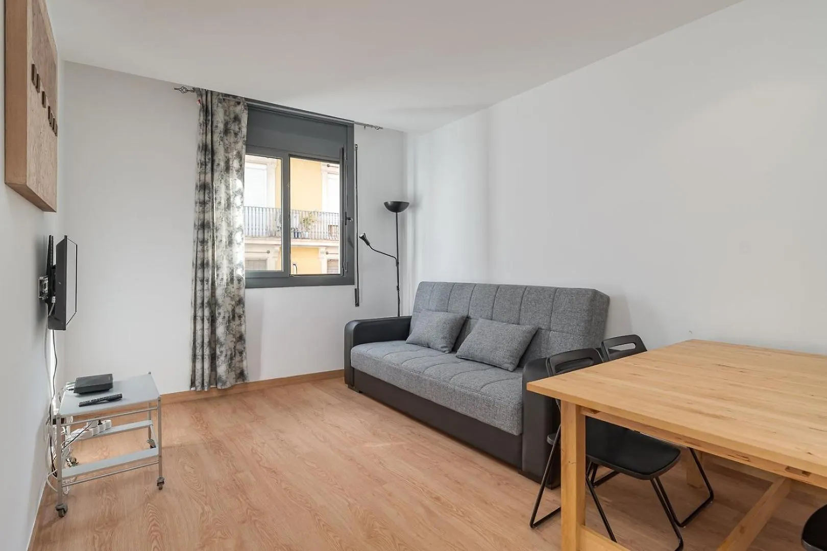 Guestready - Bright Home Near Montjuic Barcelona