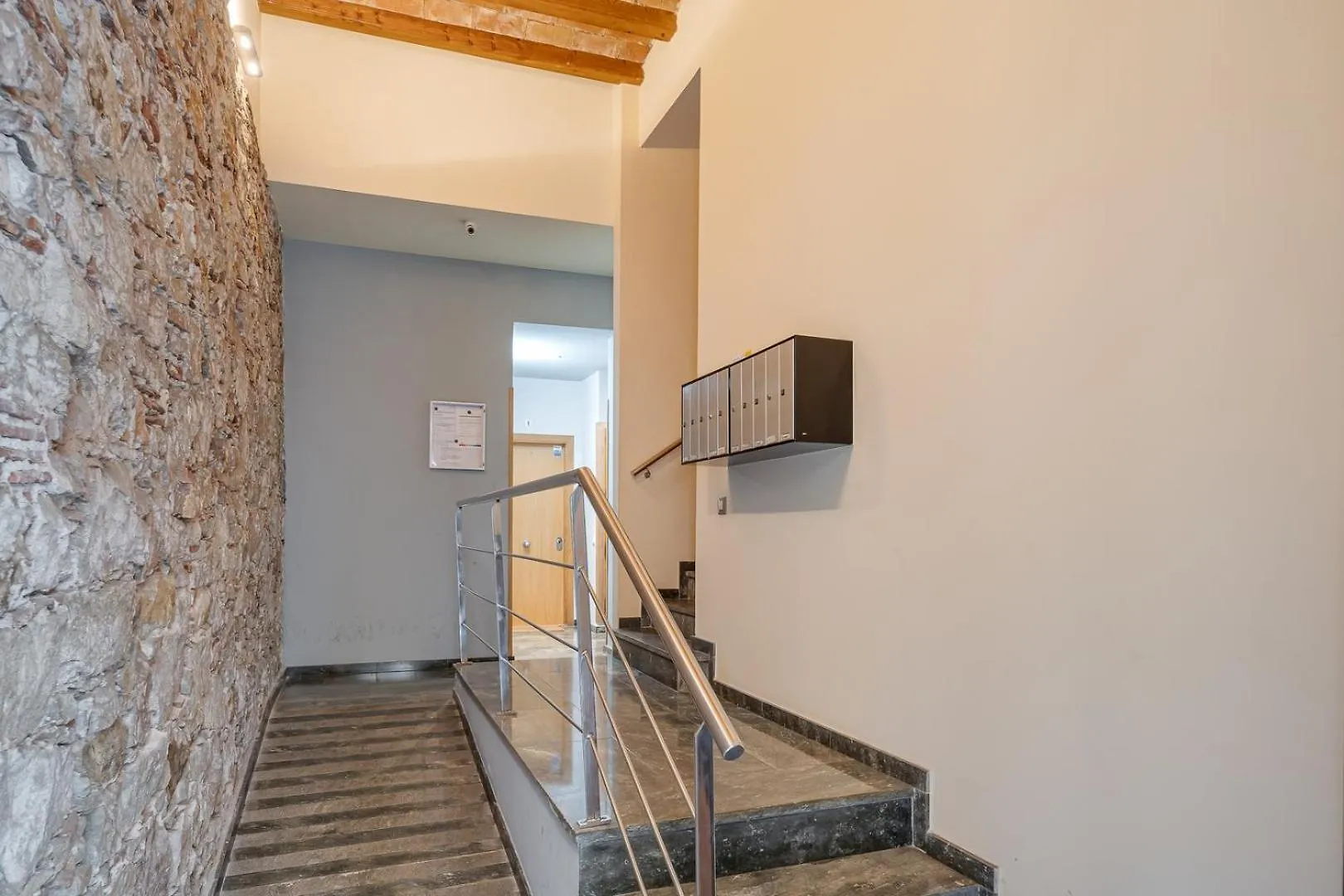 Apartman Guestready - Bright Home Near Montjuic Barcelona